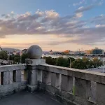 Miller Street * بودابست
