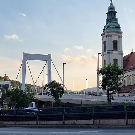 Appartement Miller Street *