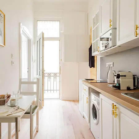 Apartament Miller Street