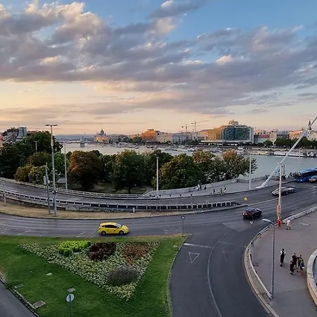 Miller Street Budapest